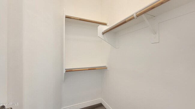 Building Photo - 18617 W Williams St