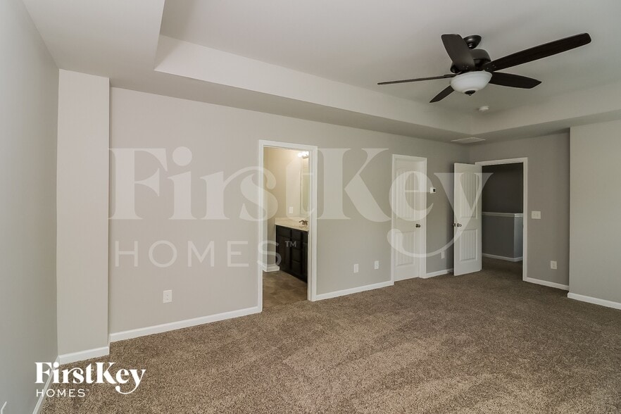 Building Photo - 203 Pinnacle Point Ct