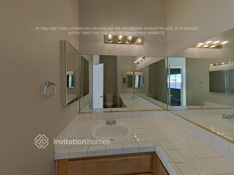 Building Photo - 3836 Iverson Ln