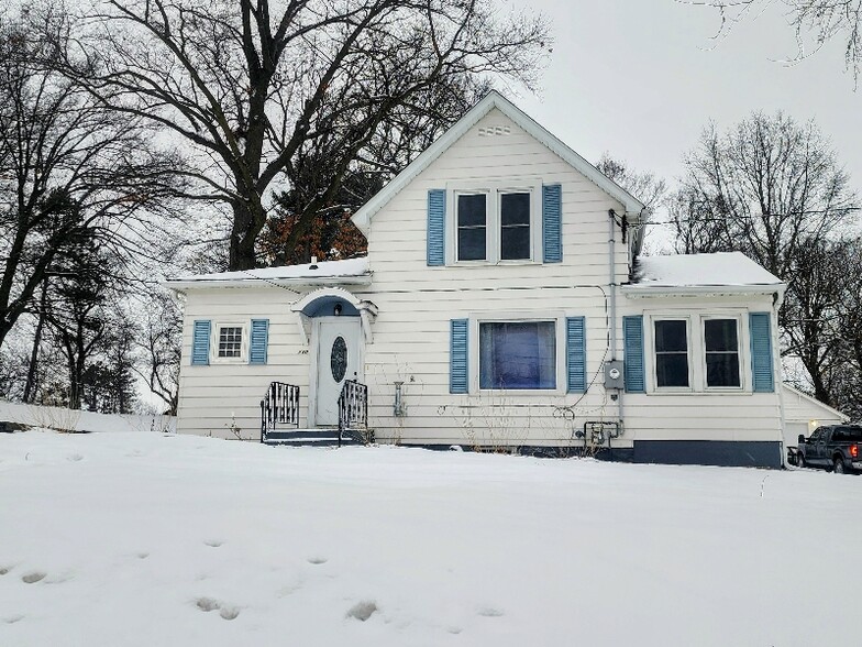 Building Photo - 230 Arlington Dr