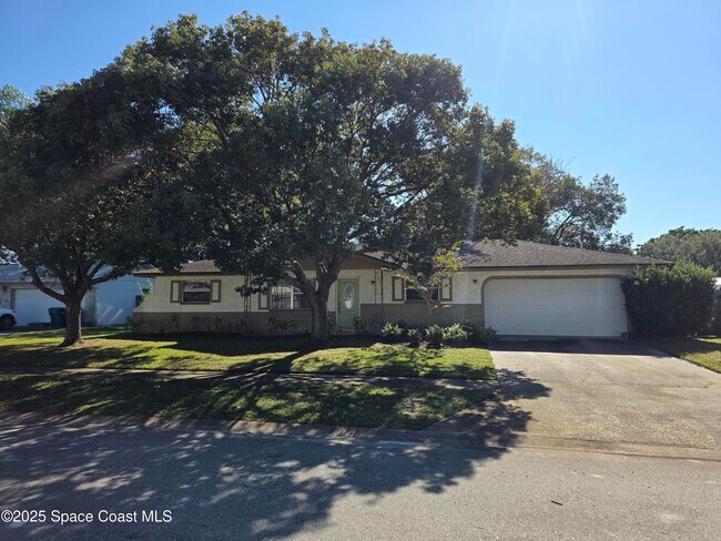 Building Photo - 2615 St Michel Ave