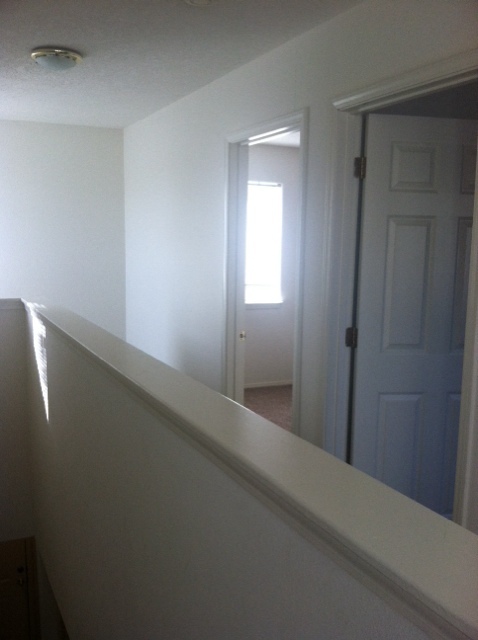 Building Photo - Amazing Mountain Views! Awesome Townhouse ...