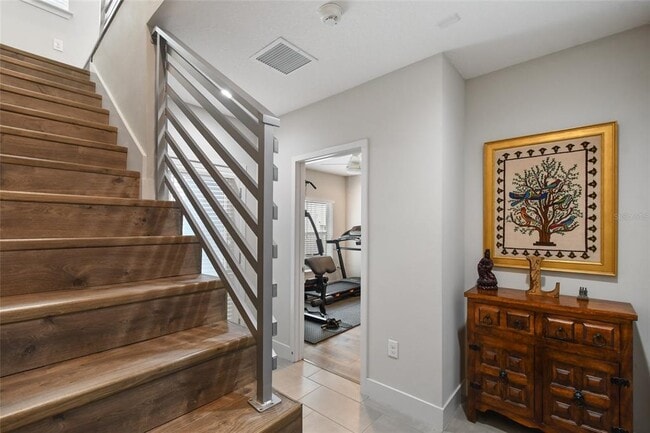 Building Photo - 113 W Grant St