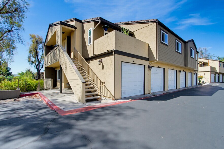 Building Photo - 5046 Los Morros Way