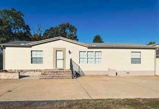 Building Photo - 36 Guess Ln