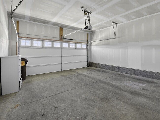 Building Photo - 2166 Nectar Ln