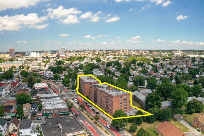 Aerial Photo - 109-15-109-25 Merrick Blvd