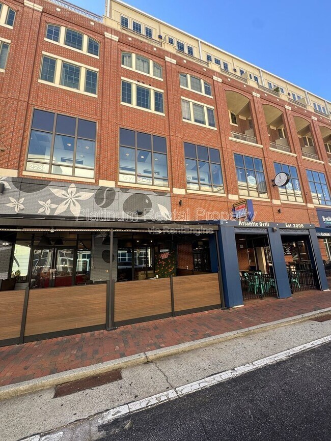 Building Photo - 264 19th St NW