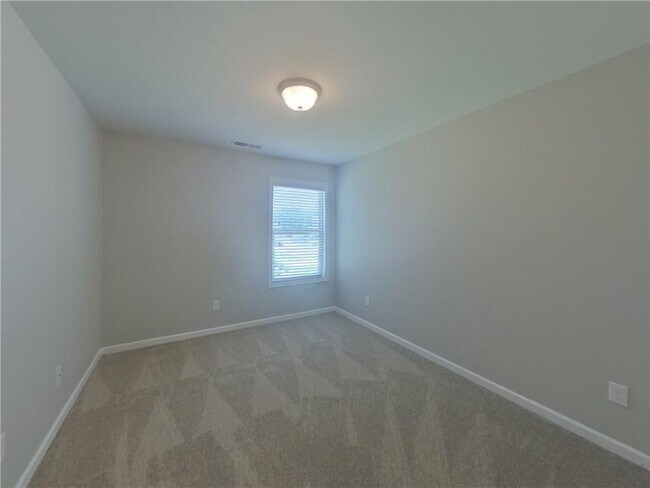 Building Photo - 730 Ireland Ln