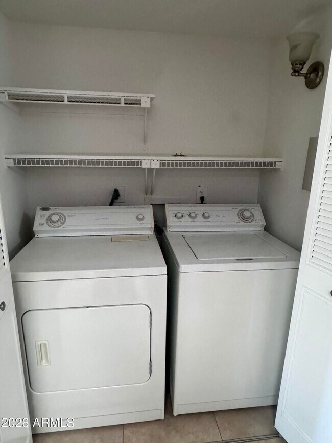 Building Photo - 8888 N 47th Ave