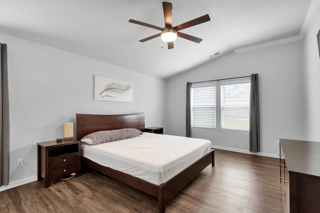 Building Photo - 3429 Longleaf Estates Dr