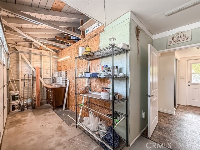 Building Photo - 2136 Denny St