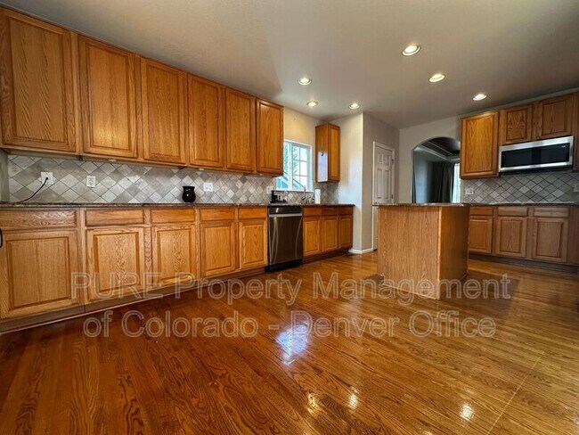 Building Photo - 5368 Owens St