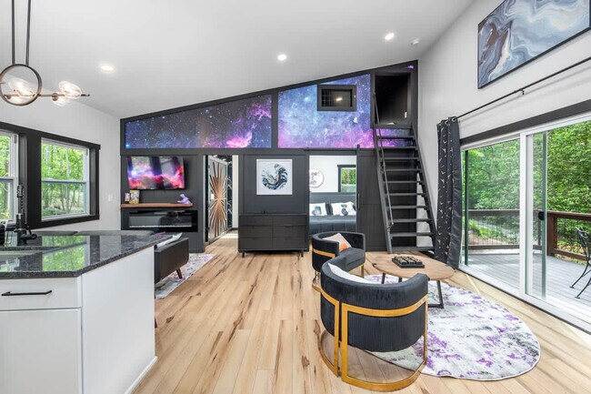 Building Photo - 288 Stone Wall Rd