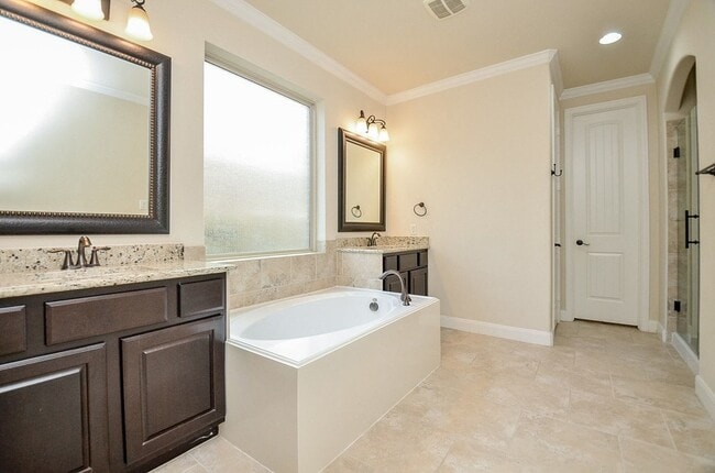 Building Photo - 4819 Addison Forest Trail