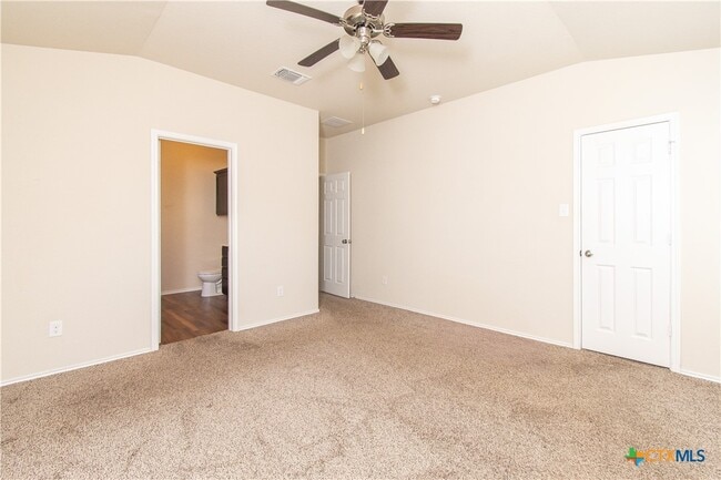 Building Photo - 2319 Pintail Loop