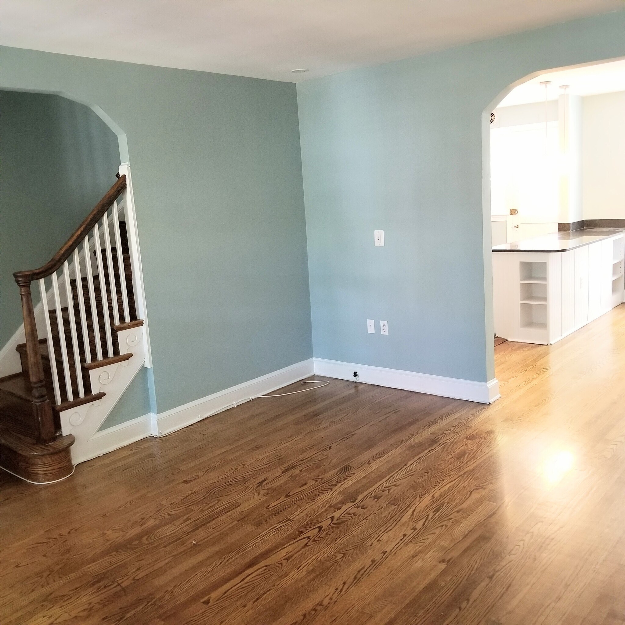 Living room - 2226 Observatory Plz NW