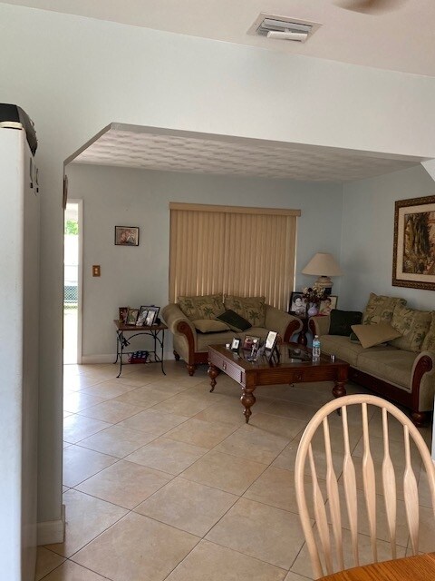 Building Photo - 3020 NW 90th St