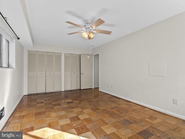 Building Photo - 10613 Montrose Ave