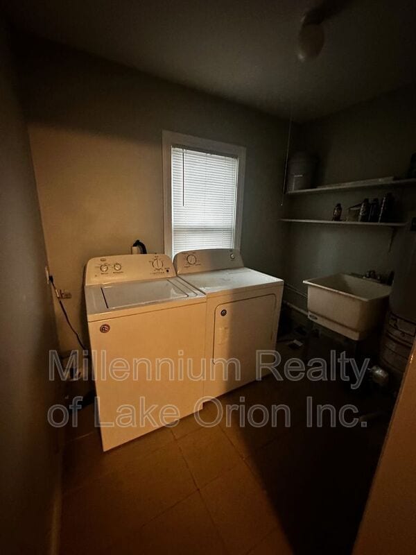 Building Photo - 8669 Hupp Ave
