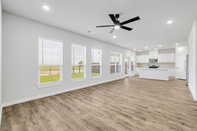 Building Photo - AVAILABLE NOW! NEW LUXURIOUS DUPLEX LOCATED ON 1-ACRE LOT IN MIDLOTHIAN, TX!