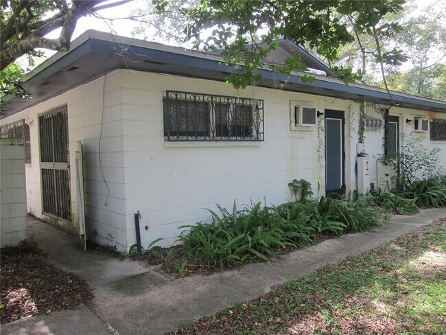 Primary Photo - 2206 NW 3rd Terrace