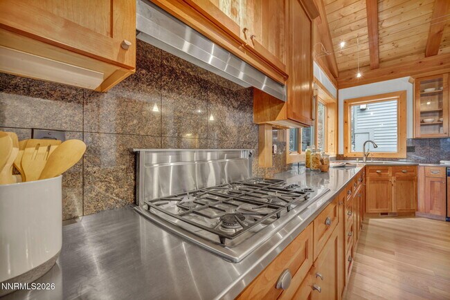 Building Photo - 54 Bennington Ct