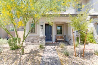 Building Photo - 60 Kimberlite Dr
