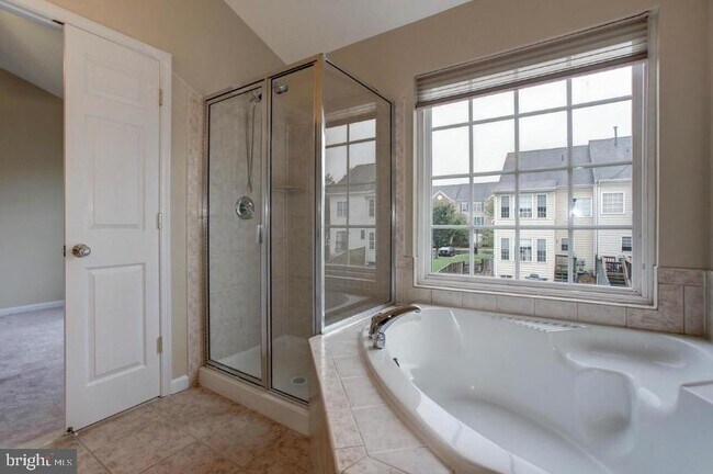 Building Photo - 9611 Normanton Way