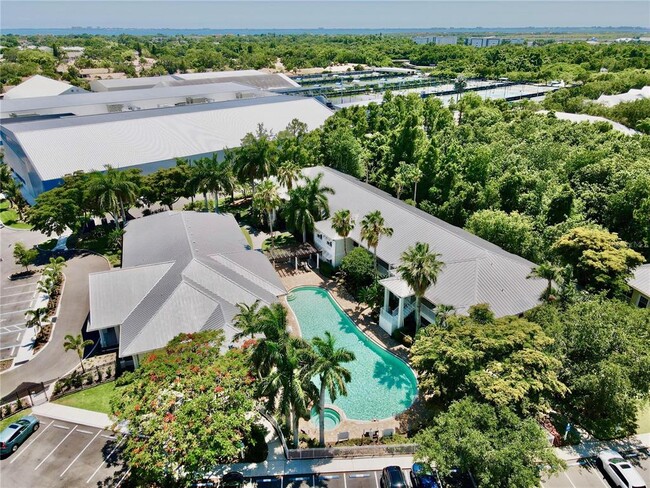 Building Photo - 3608 54th Dr W