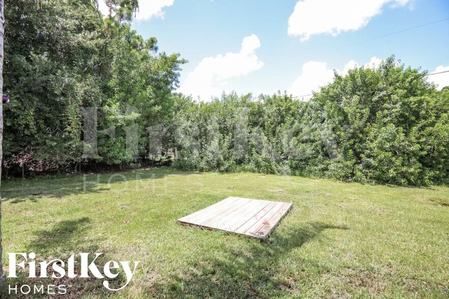 Building Photo - 964 Roseway Terrace NW