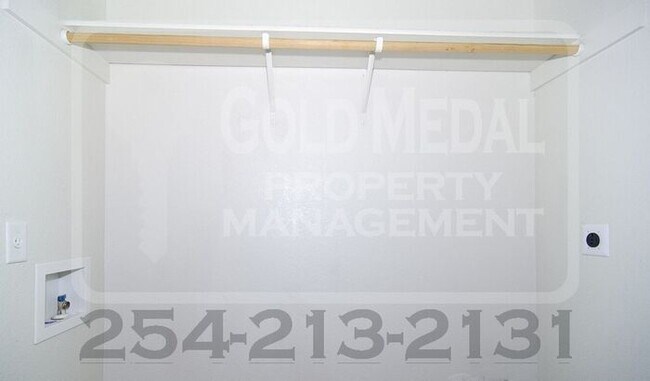 Building Photo - Copperas Cove Cutie – Smart Living Starts on W Ave E!