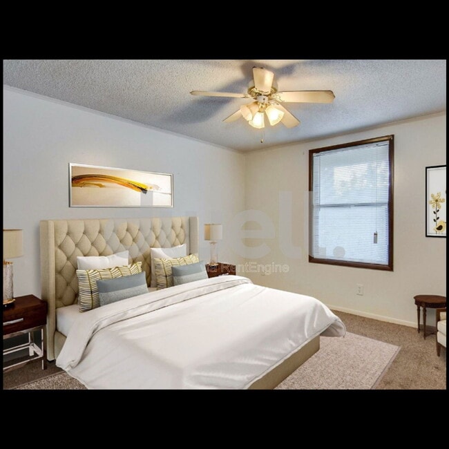 Building Photo - 808 Forest Ridge Pl