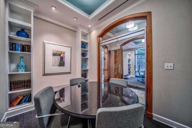 Building Photo - 3445 N Stratford Rd NE