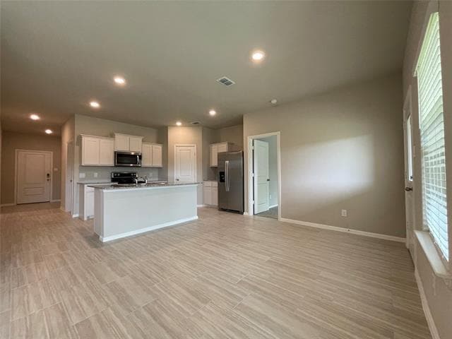 Building Photo - 349 Wildrose Cir