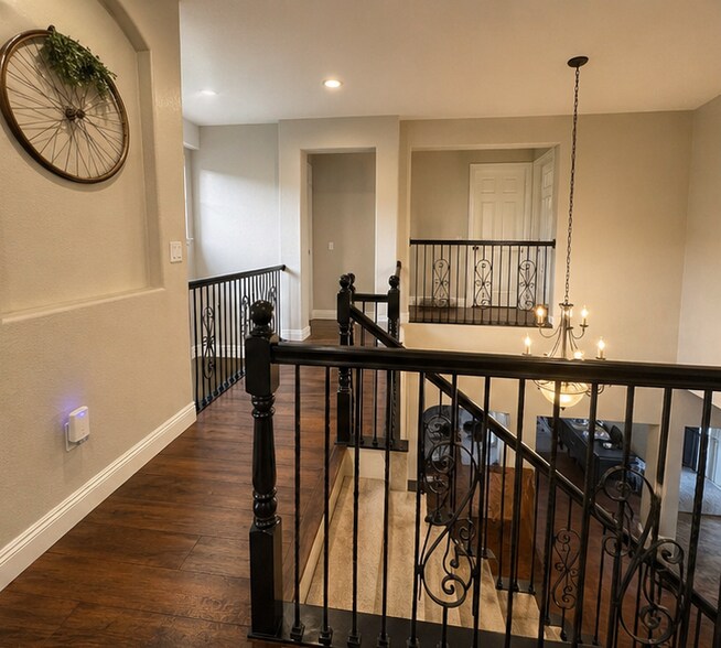 Building Photo - 9837 Bobbell Dr