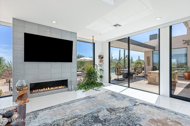 Building Photo - 7274 W el Camino del Cerro