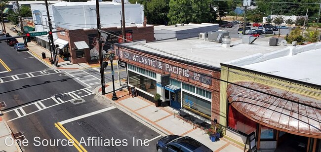 Building Photo - Rent a Community..Prime Location