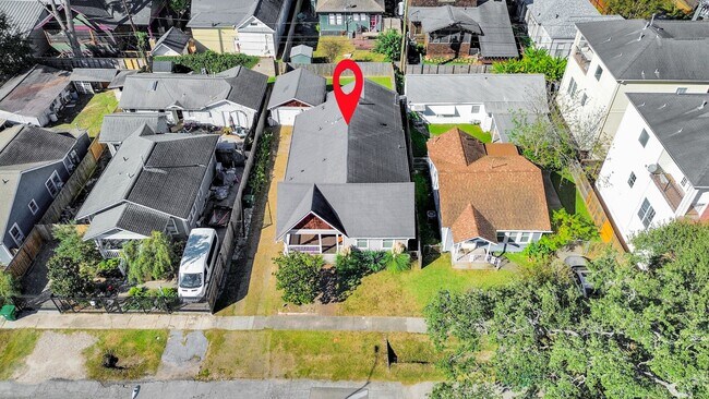 Building Photo - 509 Vincent St