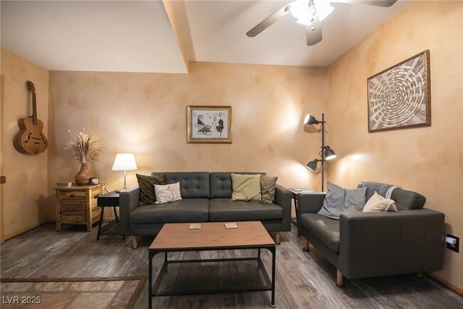 Building Photo - 1844 Mimosa Ct