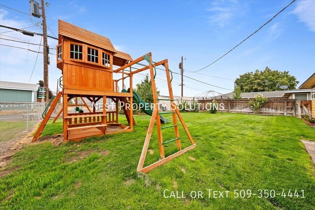 Building Photo - 135 H St NE