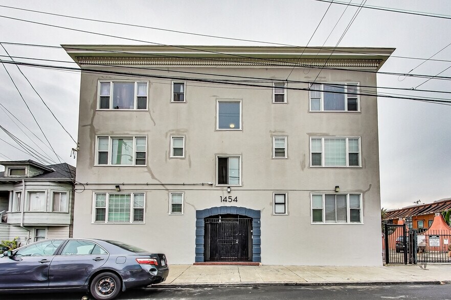 Building Photo - 1454 36th Ave