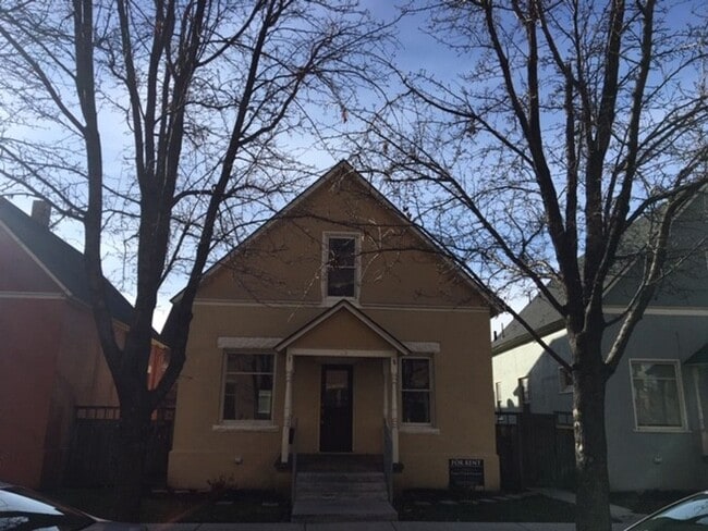 Building Photo - Coming Soon! Downtown Boise-Located close to everything!!