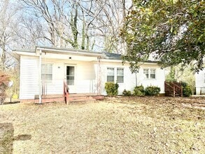 Building Photo - 30 McKay Cir