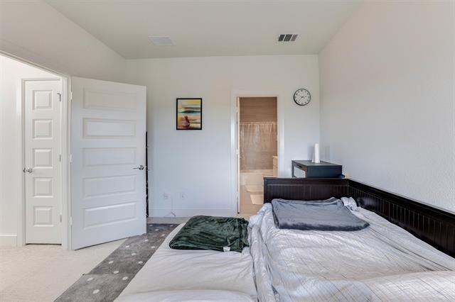 Building Photo - 8044 Zeppos Dr.