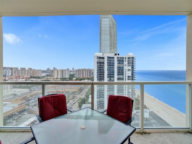 Building Photo - 16699 Collins Ave