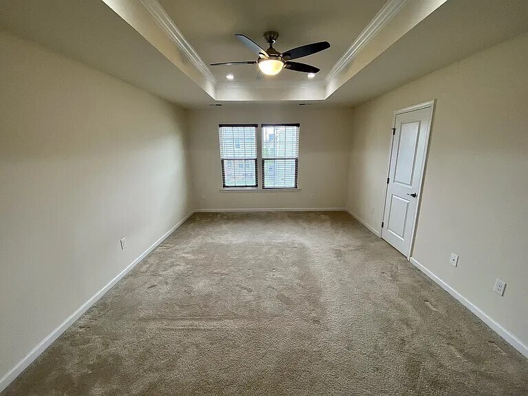 Building Photo - 8939 Ringview Dr