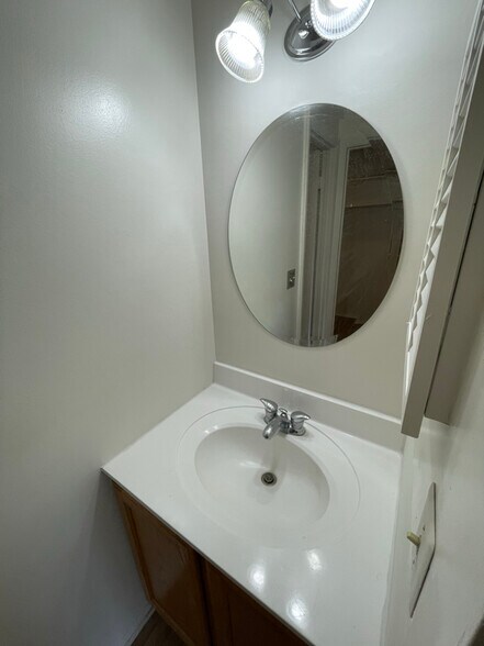 Building Photo - 13205 Chalet Pl