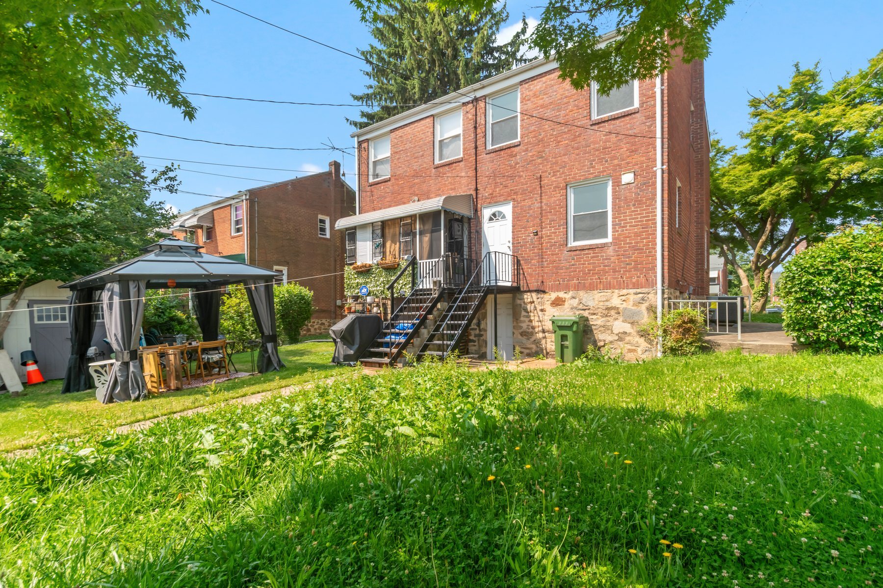 Building Photo - 3920 Wilke Ave