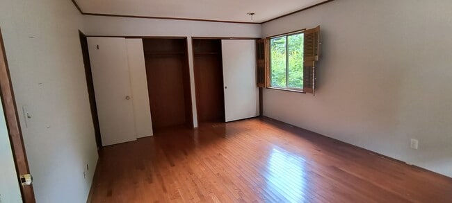 Bedroom facing away from pool with two full closets. - 340 Marlboro St SE